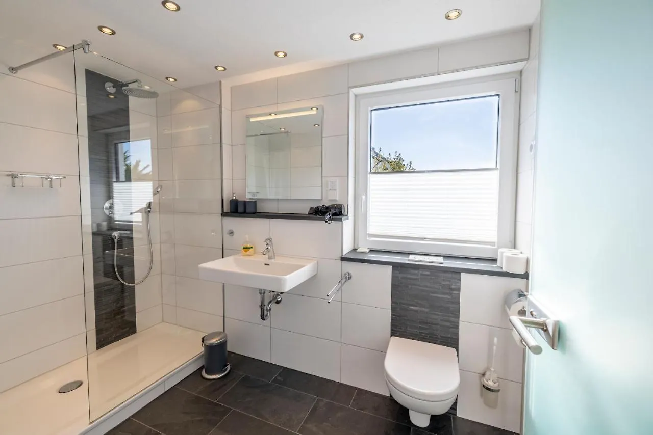 Apartment Ferienwohnung Seeblick Mit Blick Auf Die Alpen Wasserburg am Bodensee